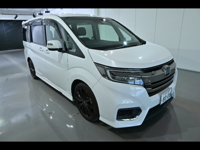 HONDA STEP WAGON 2019