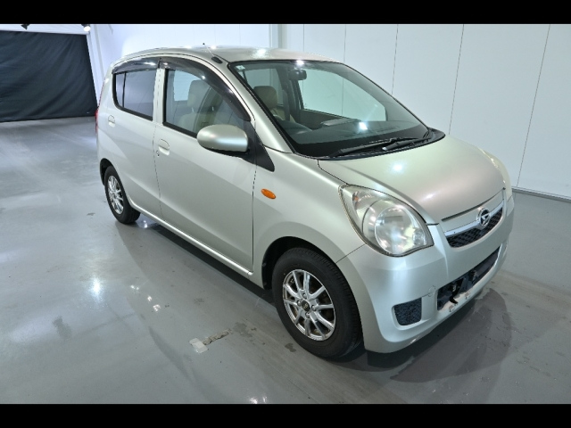 DAIHATSU MIRA 2011