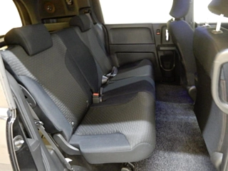 HONDA FREED 2010