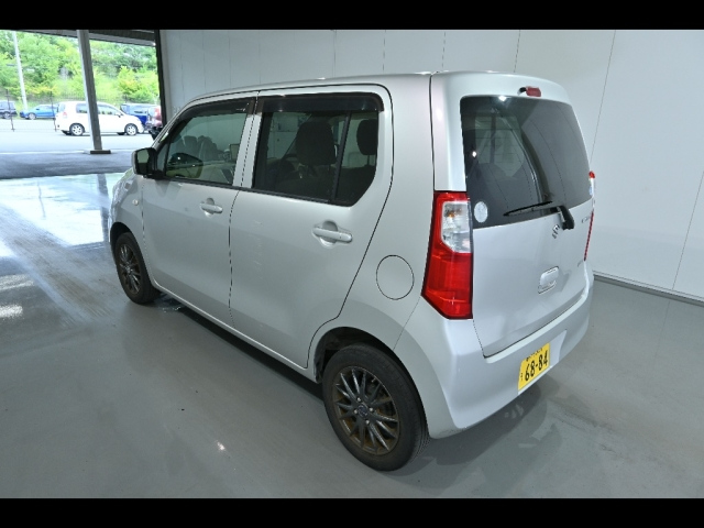 SUZUKI WAGON R 2013
