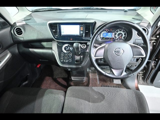 NISSAN DAYZ ROOX 2014