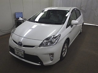 TOYOTA PRIUS 2013