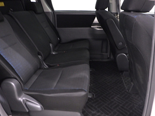 TOYOTA VOXY 2008