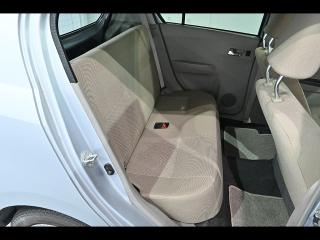 DAIHATSU MIRA E S 2011