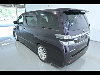 TOYOTA VELLFIRE 2012
