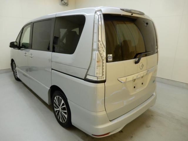 NISSAN SERENA 2014