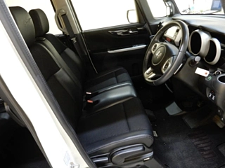 HONDA N BOX 2015