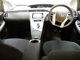 TOYOTA PRIUS 2014