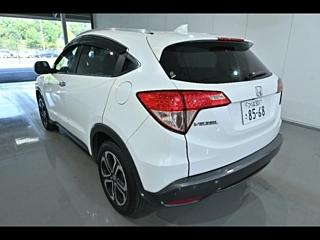 HONDA VEZEL 2015