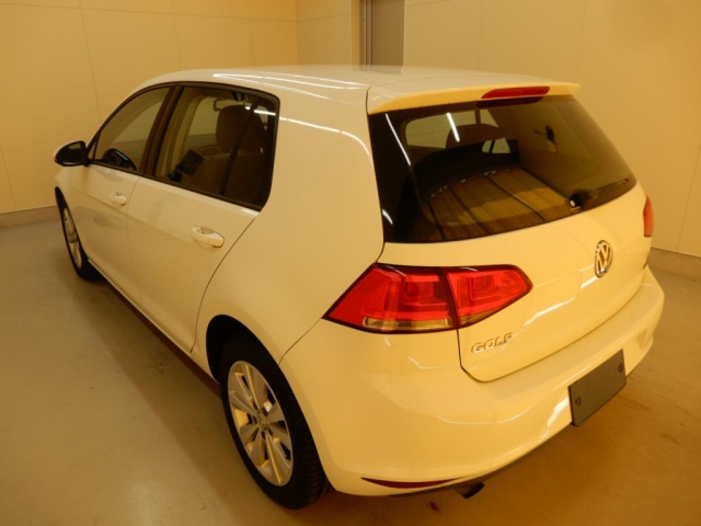 VOLKSWAGEN GOLF 2014