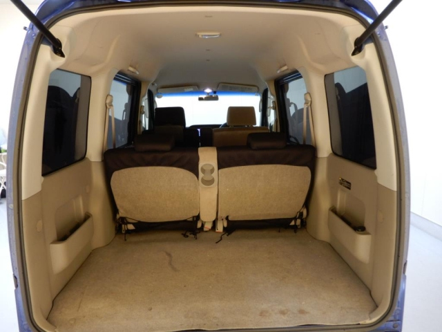 DAIHATSU ATRAI WAGON 2010