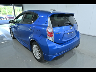 TOYOTA AQUA 2013