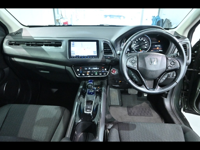 HONDA VEZEL 2016