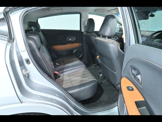 HONDA VEZEL 2014