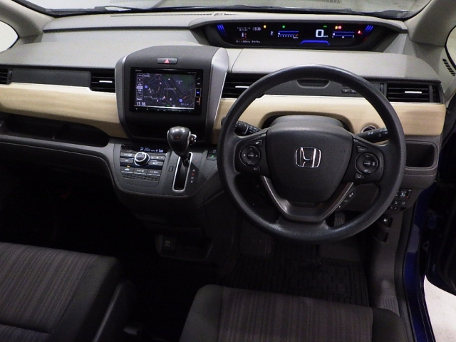HONDA FREED 2019
