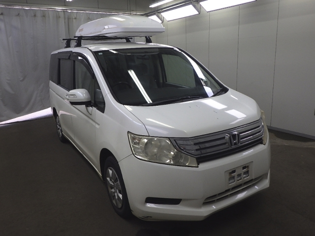 HONDA STEP WAGON 2010