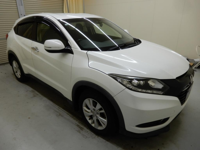 HONDA VEZEL 2016
