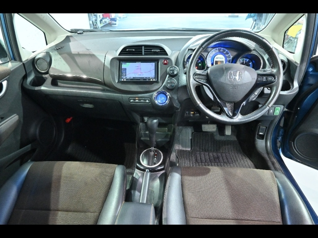 HONDA FIT SHUTTLE 2013