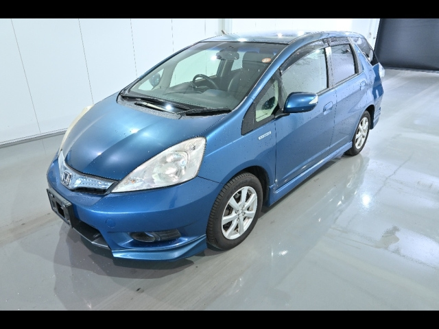 HONDA FIT SHUTTLE 2013