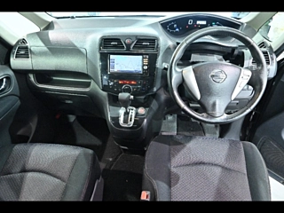 NISSAN SERENA 2013