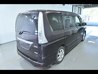 NISSAN SERENA 2013