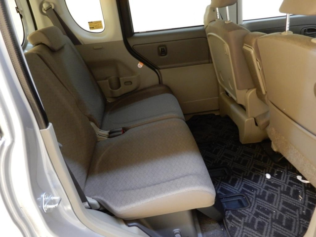 DAIHATSU TANTO 2010