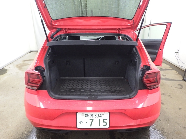 VOLKSWAGEN POLO 2021
