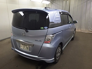 HONDA FREED 2014