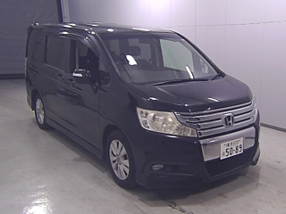 HONDA STEP WAGON 2010