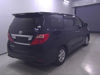 TOYOTA ALPHARD 2010