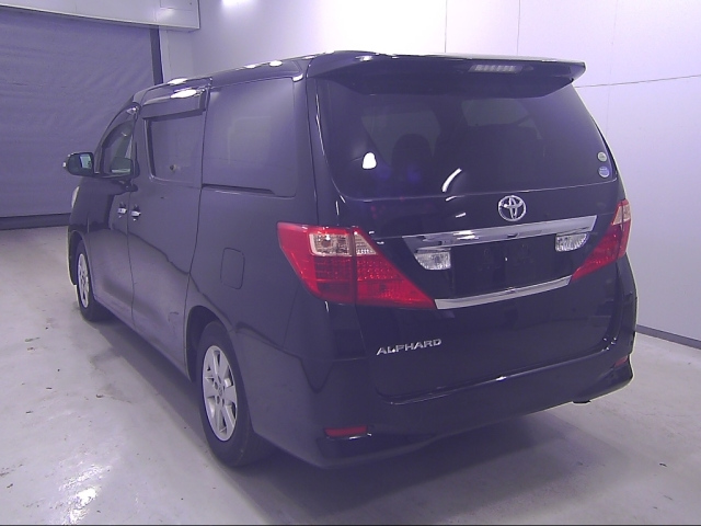 TOYOTA ALPHARD 2010