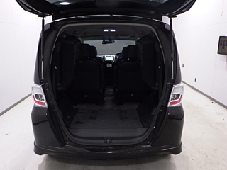 HONDA FREED 2013