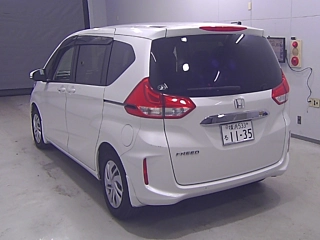 HONDA FREED 2023