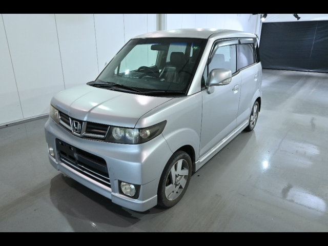 HONDA ZEST 2009