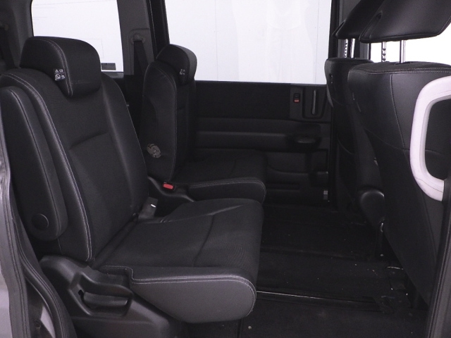 HONDA STEP WAGON 2013