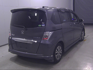 HONDA FREED 2012