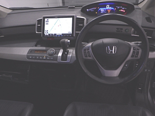 HONDA FREED 2012