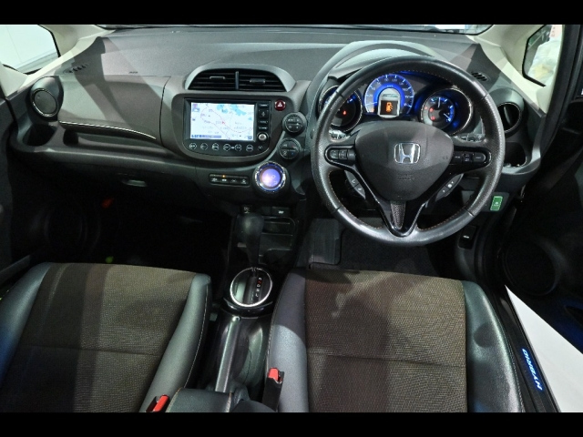 HONDA FIT SHUTTLE 2012