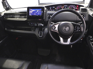 HONDA N BOX 2017