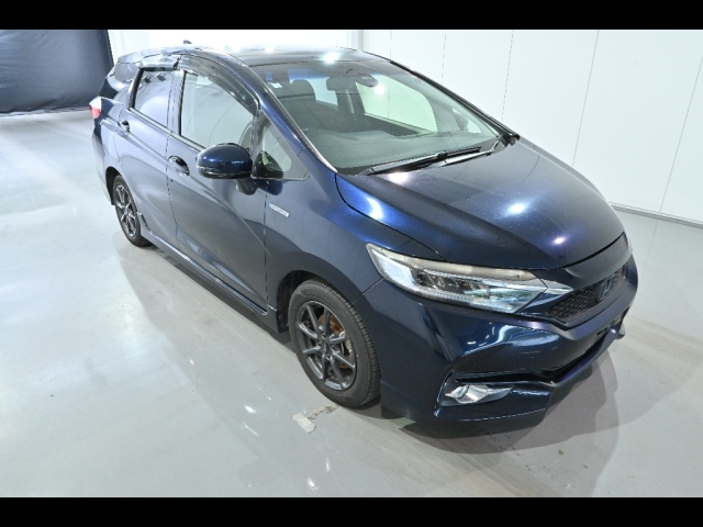 HONDA SHUTTLE 2016