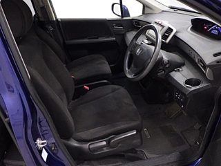 HONDA FREED 2015