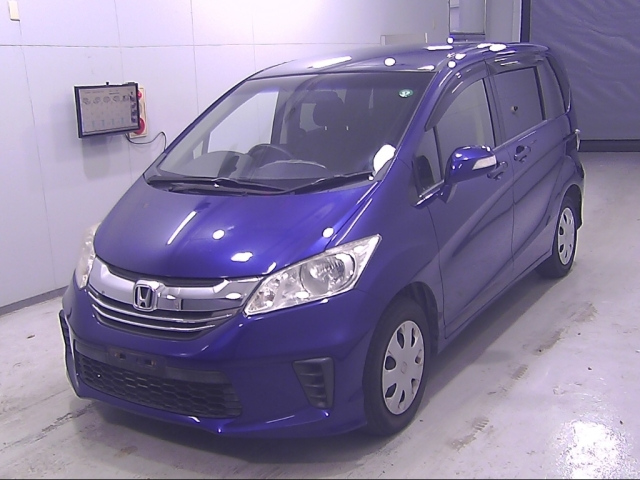 HONDA FREED 2015