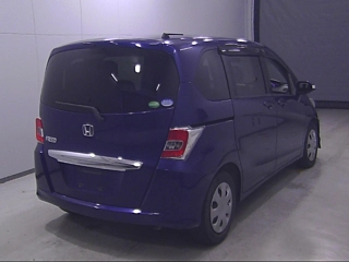 HONDA FREED 2015