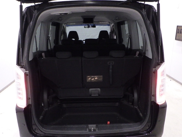 HONDA STEP WAGON 2012