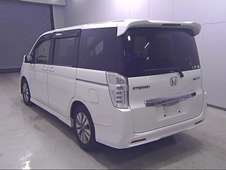 HONDA STEP WAGON 2013