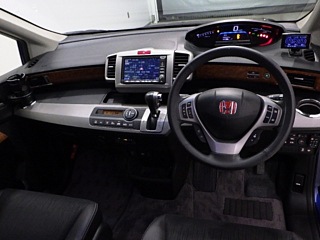 HONDA FREED 2012