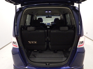 HONDA FREED 2012