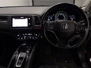 HONDA VEZEL 2015