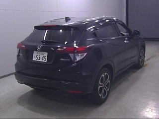 HONDA VEZEL 2015