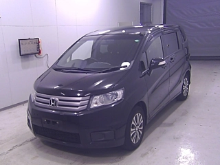HONDA FREED 2012